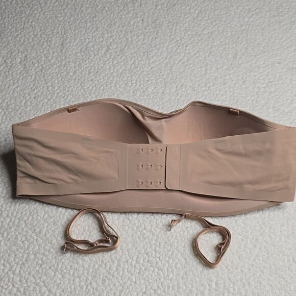 1320 NWT Invisible by Victoria's Secret Perfect Comfort Wireless Push-Up - Picture 3 of 4